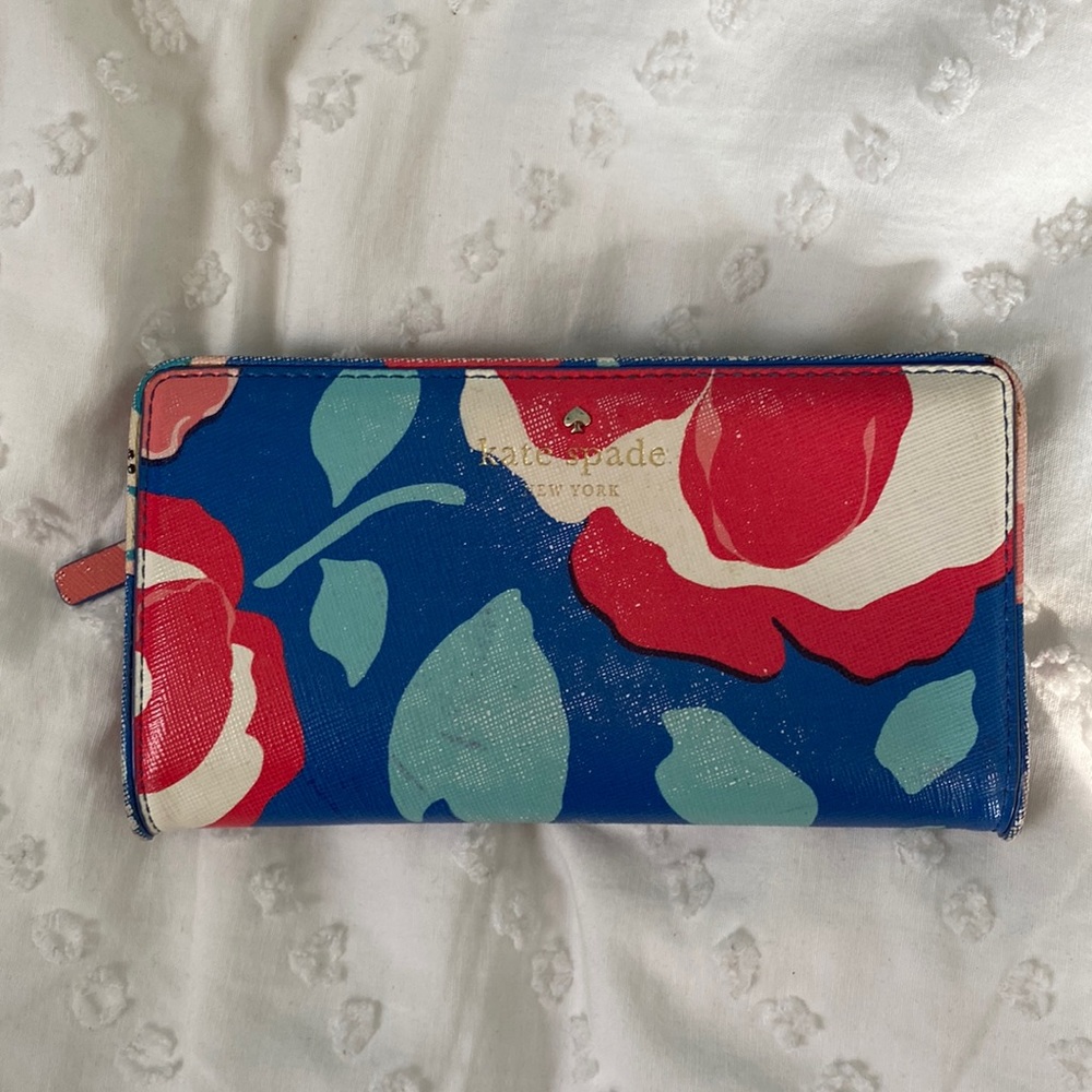 Kate Spade Wallet - Well loved!